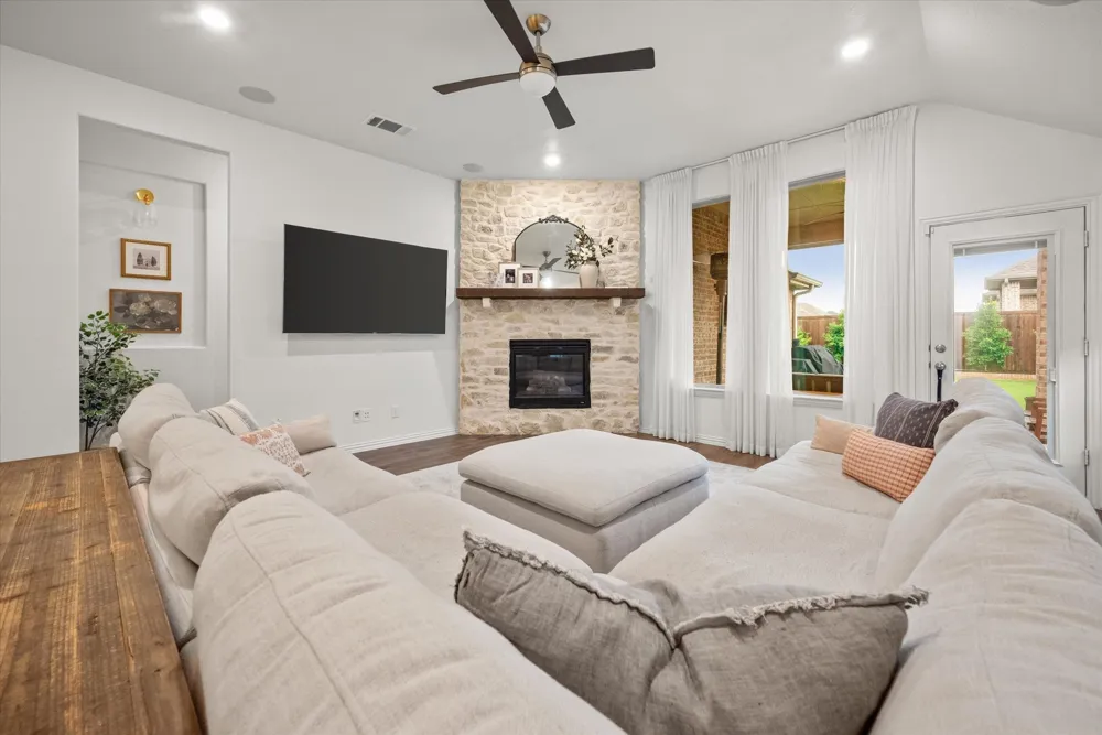 2204 Saratoga Drive Melissa, TX 75454