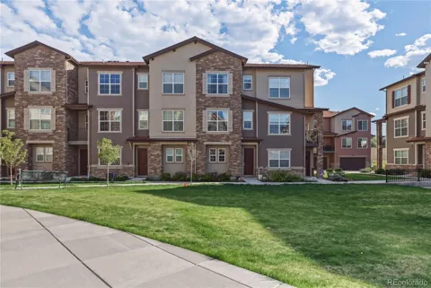 2275 Santini Trail #E
