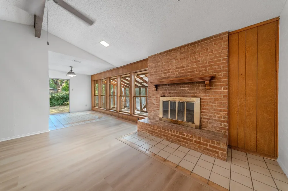 305 Shadowwood Trail Ovilla, TX 75154