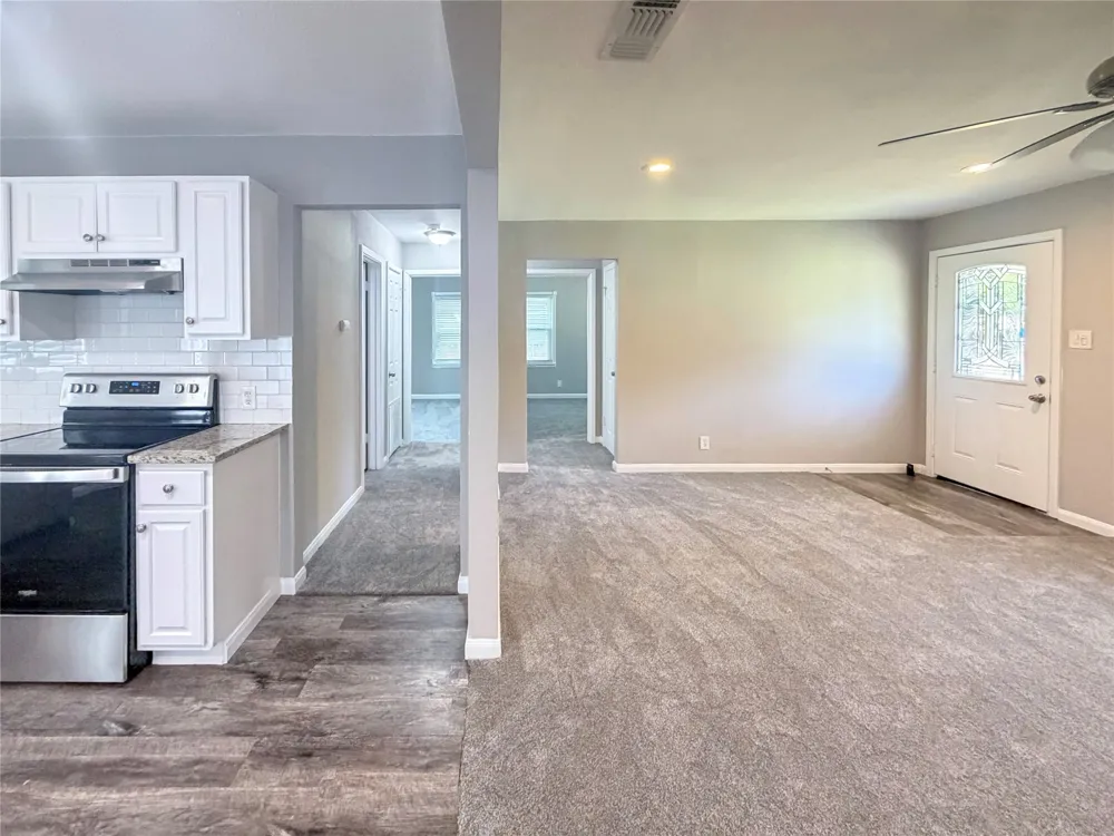 2117 Hickory Street Sherman, TX 75092