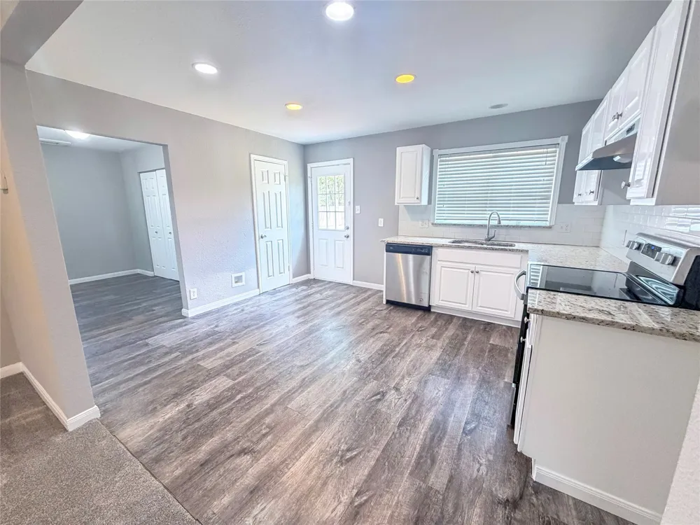 2117 Hickory Street Sherman, TX 75092