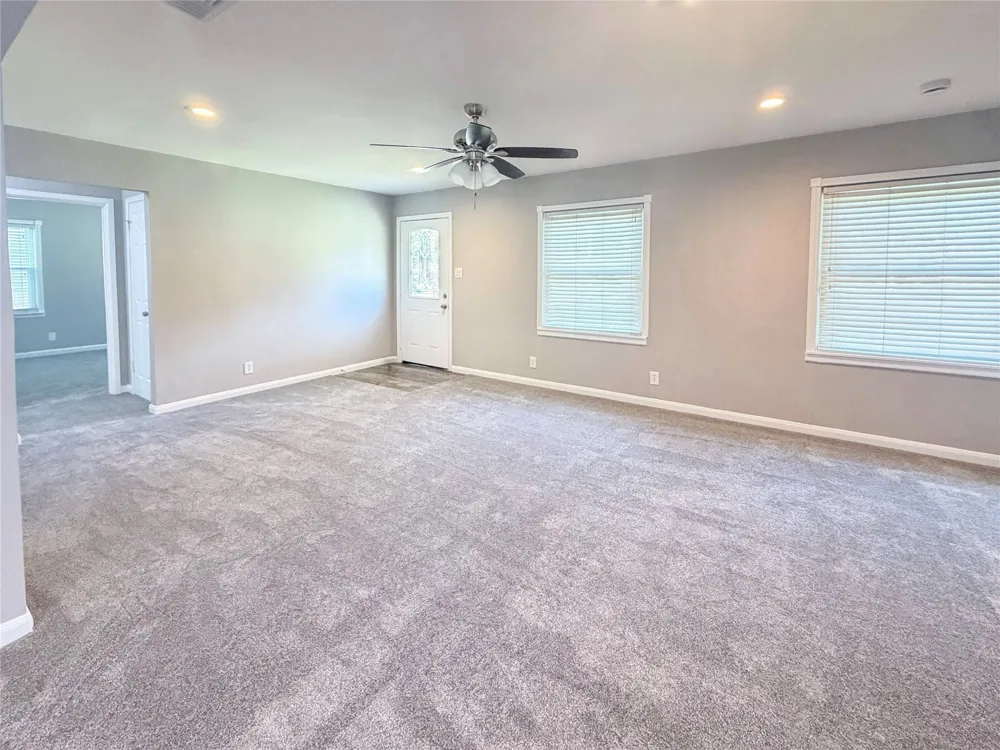 2117 Hickory Street Sherman, TX 75092