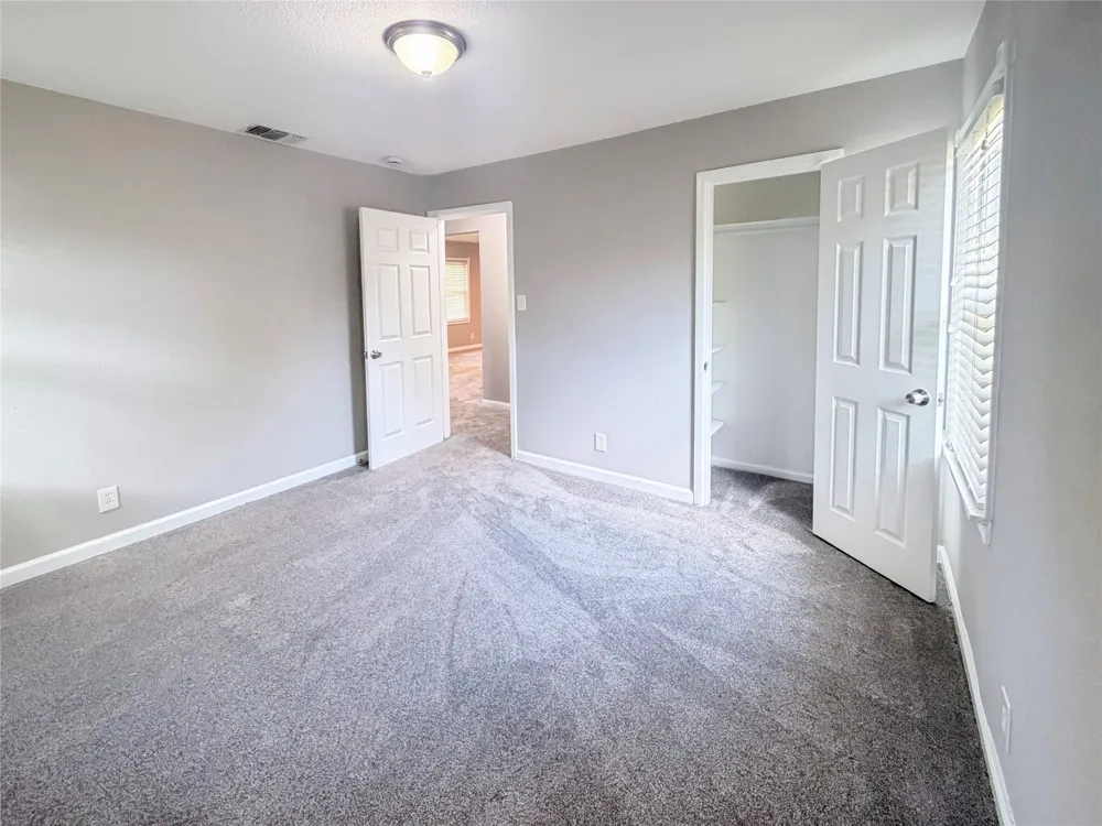 2117 Hickory Street Sherman, TX 75092