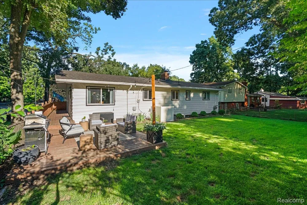 6023 Paramus Independence Charter Township, MI 48346