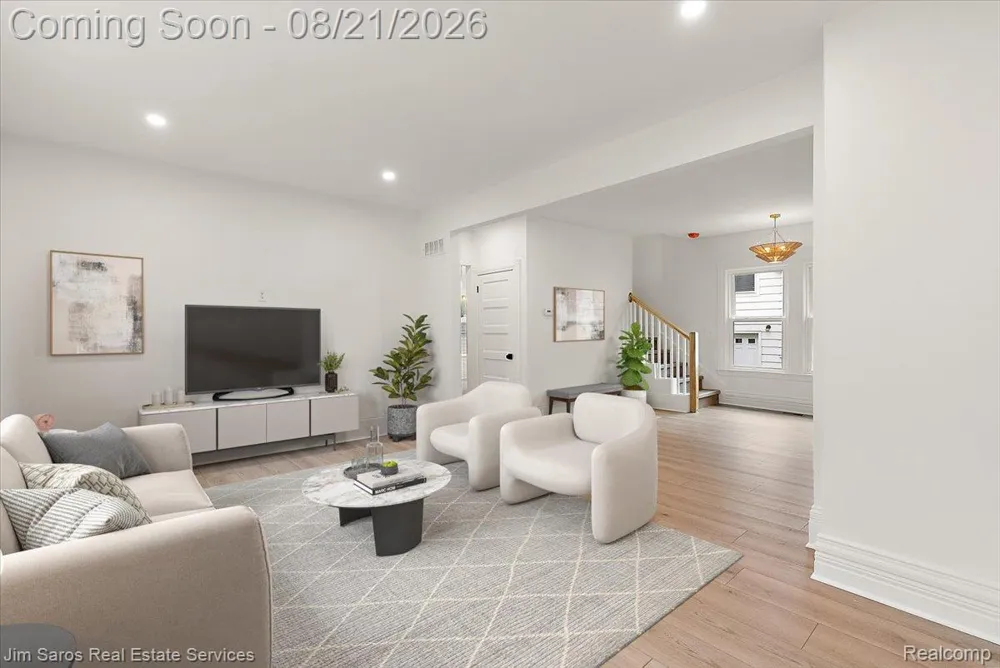 475 Saint Clair Avenue Grosse Pointe City, MI 48230