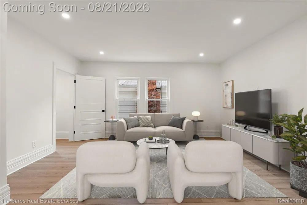 475 Saint Clair Avenue Grosse Pointe City, MI 48230