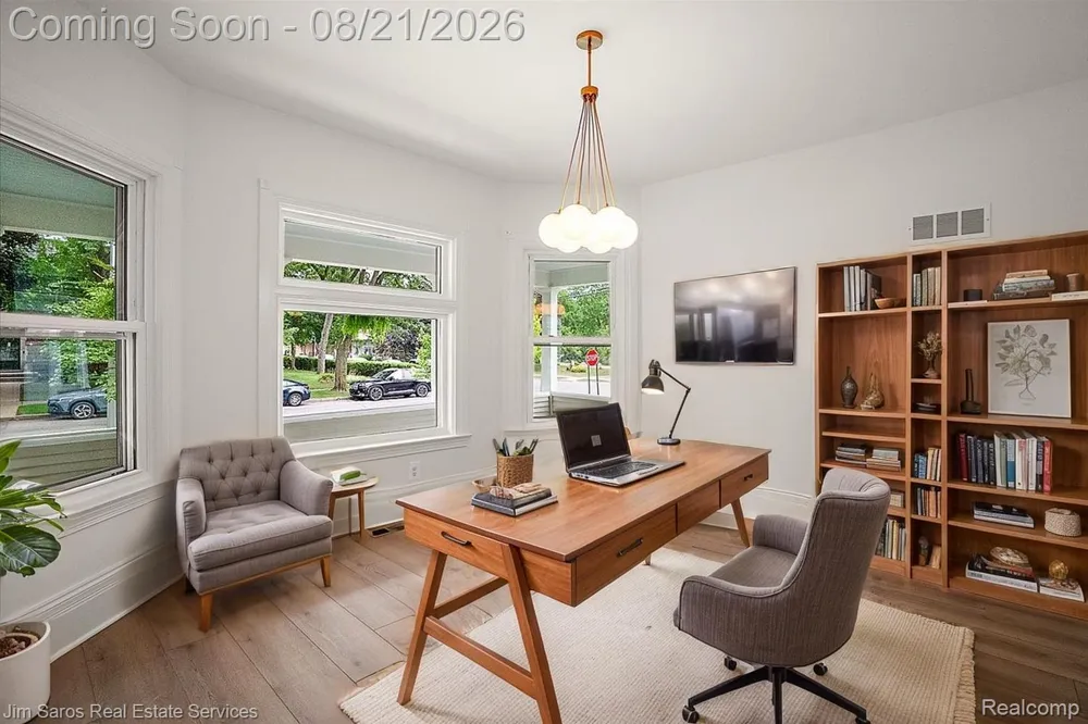 475 Saint Clair Avenue Grosse Pointe City, MI 48230