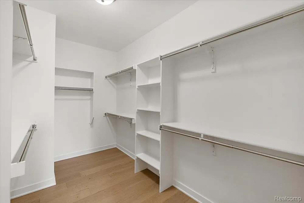 2027 Breckenridge Court #3 Rochester Hills City, MI 48309