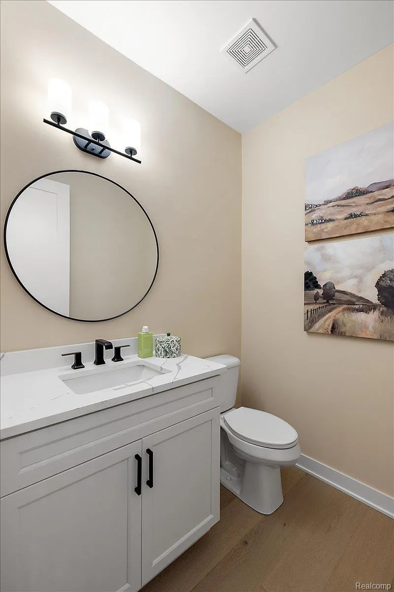 2027 Breckenridge Court #3 Rochester Hills City, MI 48309