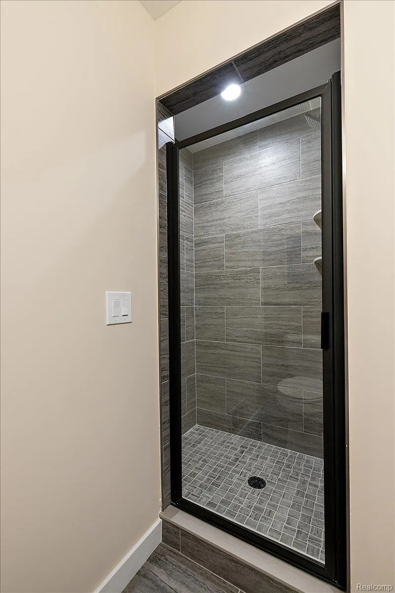 2027 Breckenridge Court #3 Rochester Hills City, MI 48309