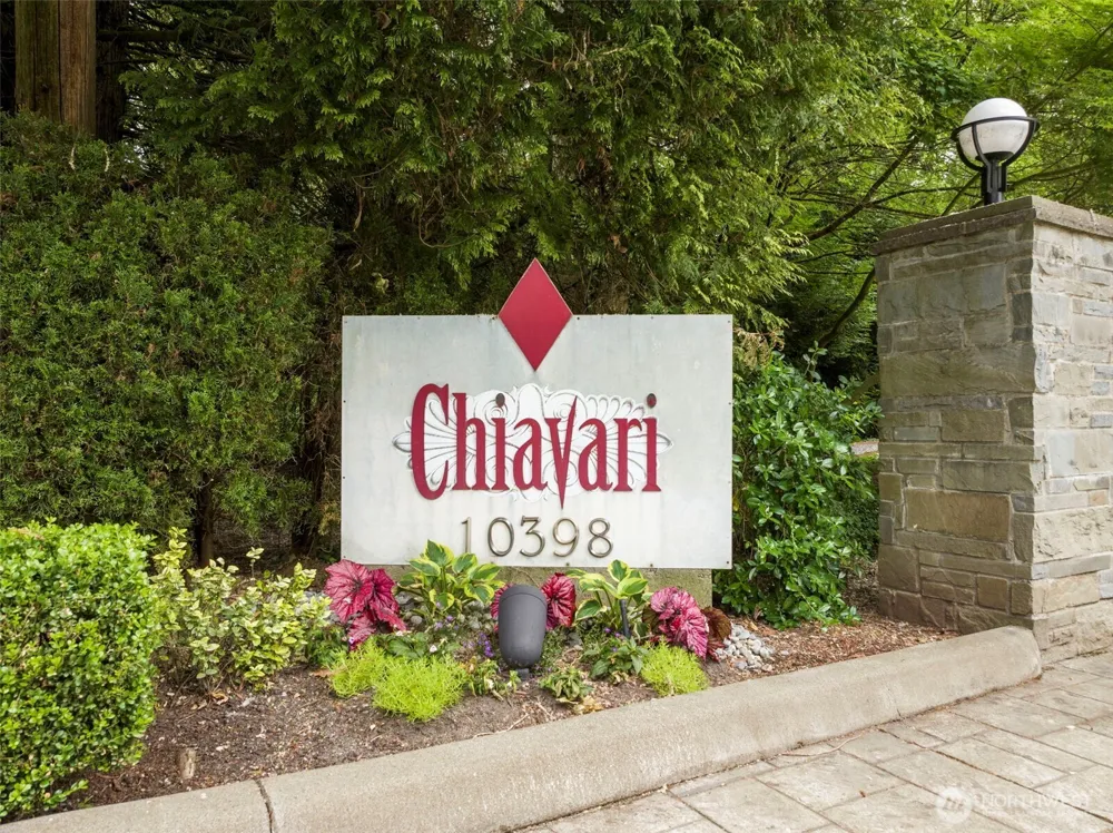 10398 NE 17th Street #206 Bellevue, WA 98004