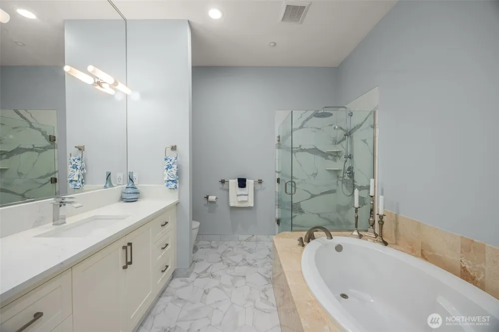 10398 NE 17th Street #206 Bellevue, WA 98004