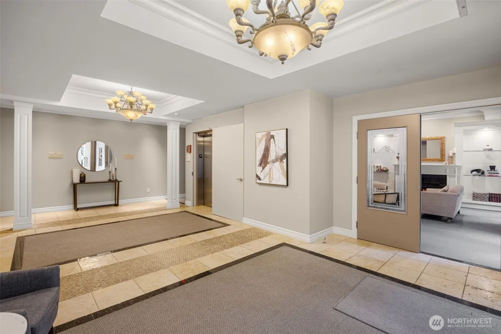 10398 NE 17th Street #206 Bellevue, WA 98004