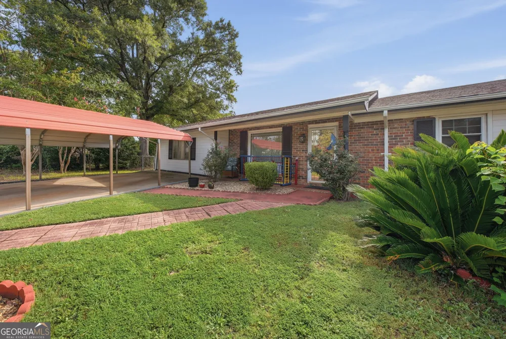 214 Pellimore DR Warner Robins, GA 31093
