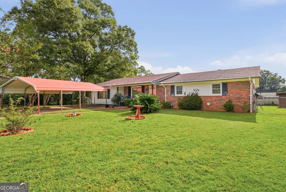 214 Pellimore DR Warner Robins, GA 31093