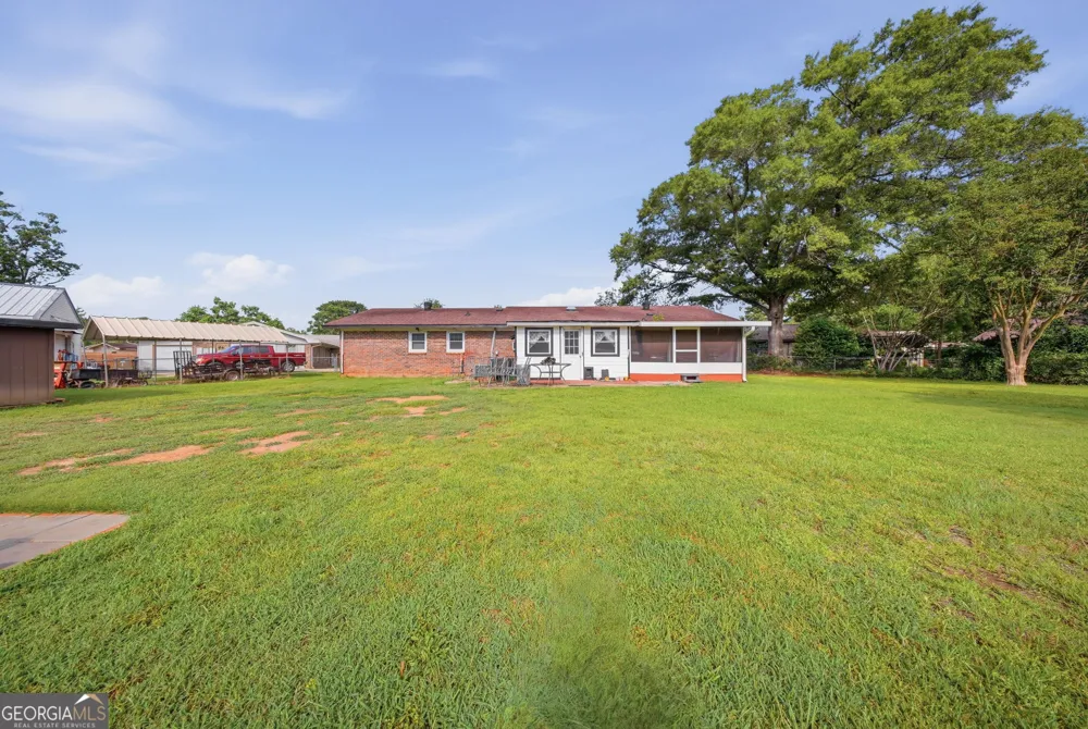 214 Pellimore DR Warner Robins, GA 31093