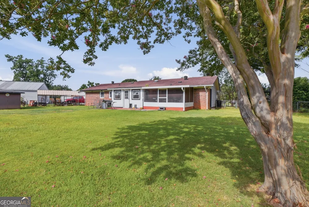 214 Pellimore DR Warner Robins, GA 31093