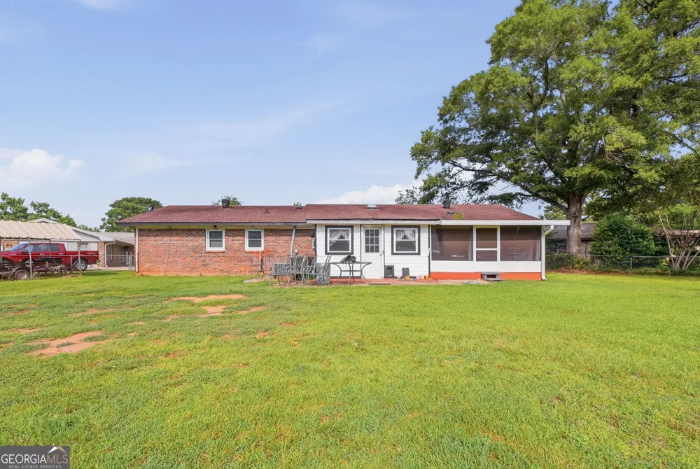 214 Pellimore DR Warner Robins, GA 31093