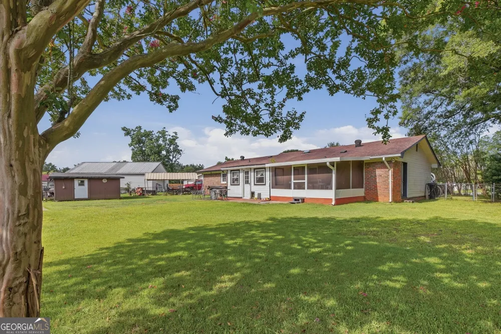 214 Pellimore DR Warner Robins, GA 31093