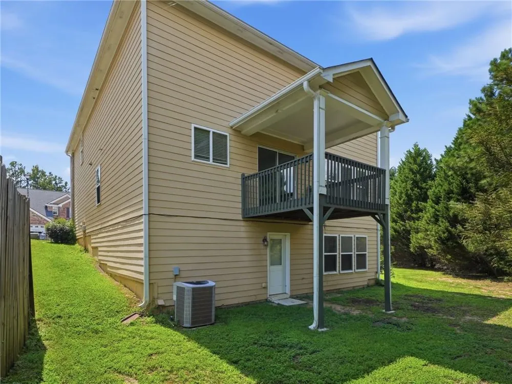 2828 Farmstead Court Grayson, GA 30017