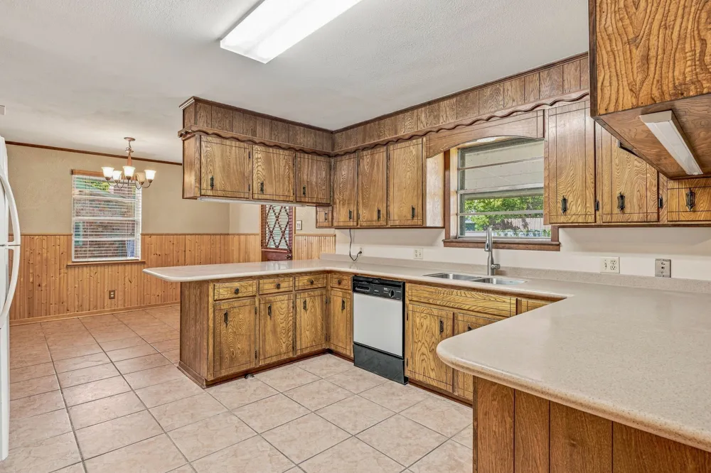 1007 Meadowlark Lane Stephenville, TX 76401