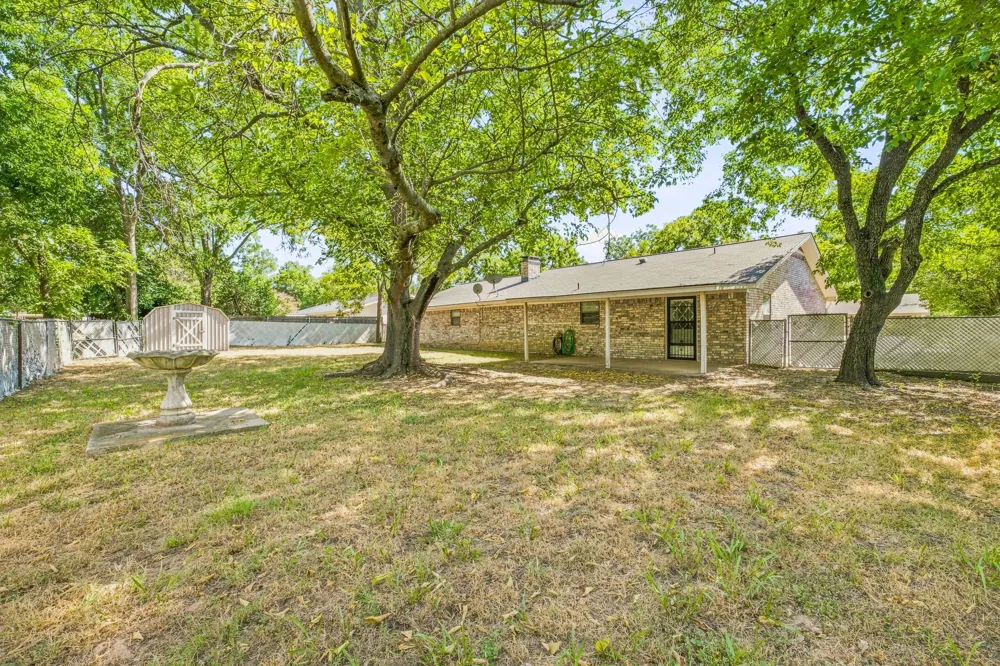 1007 Meadowlark Lane Stephenville, TX 76401