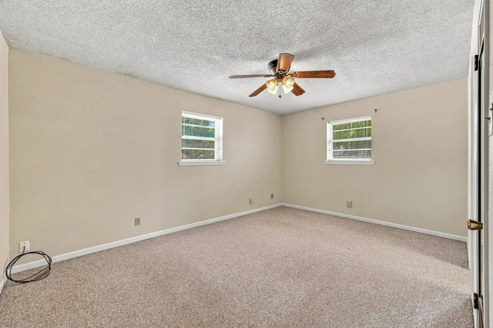 1007 Meadowlark Lane Stephenville, TX 76401