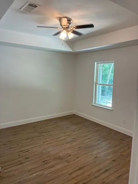 1702 Clark Street Commerce, TX 75428