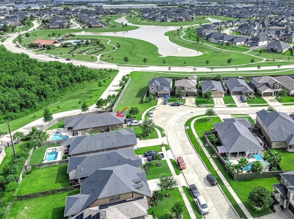 417 Kohls Crest Road La Porte, TX 77571