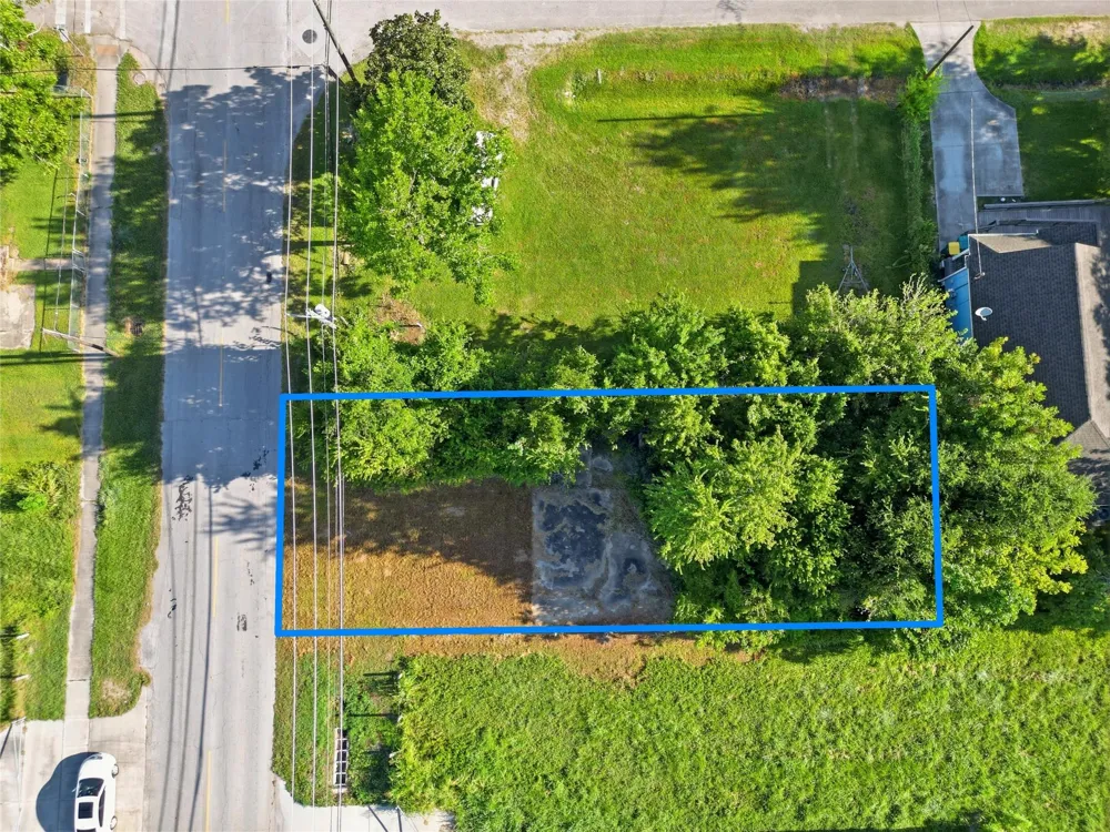 Lake Road La Marque, TX 77568