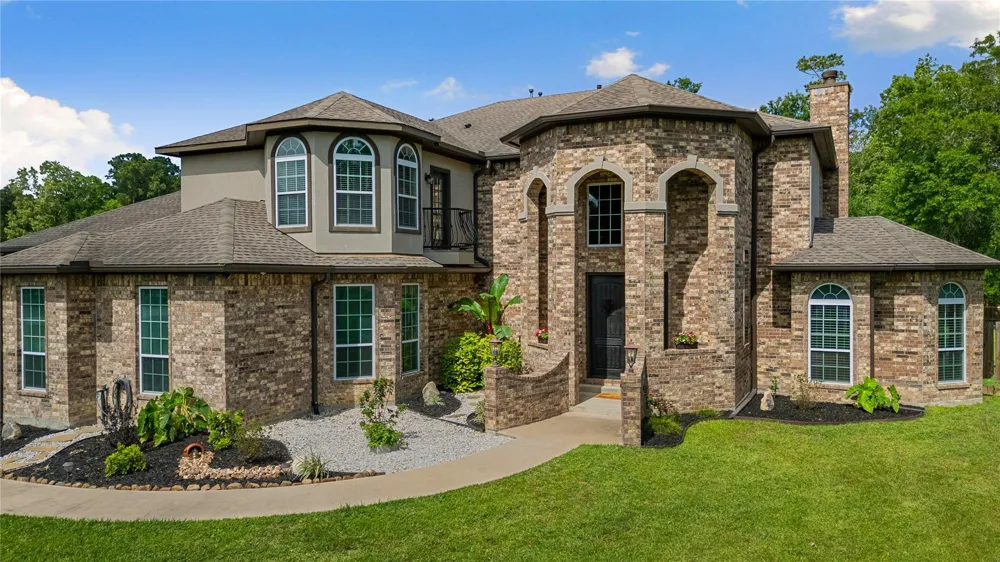 1202 Rocky Falls Lane Huffman, TX 77336