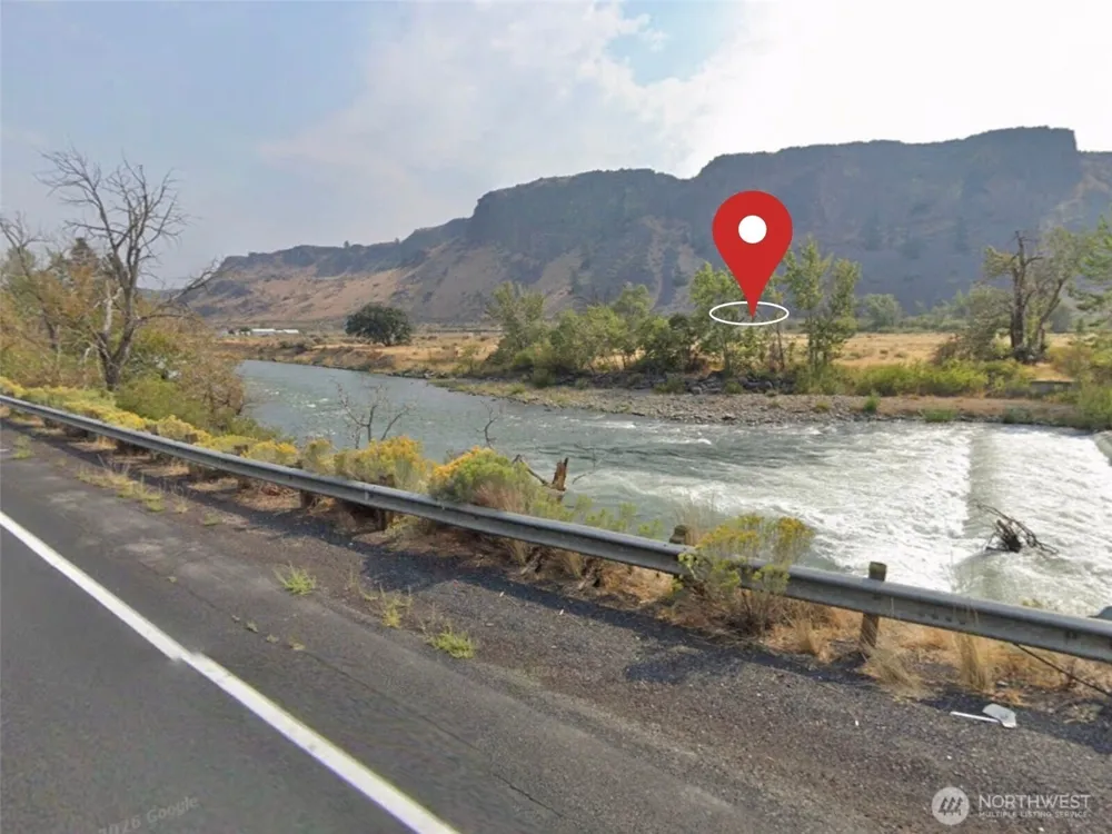 342 Lake Naches Road Naches, WA 98937