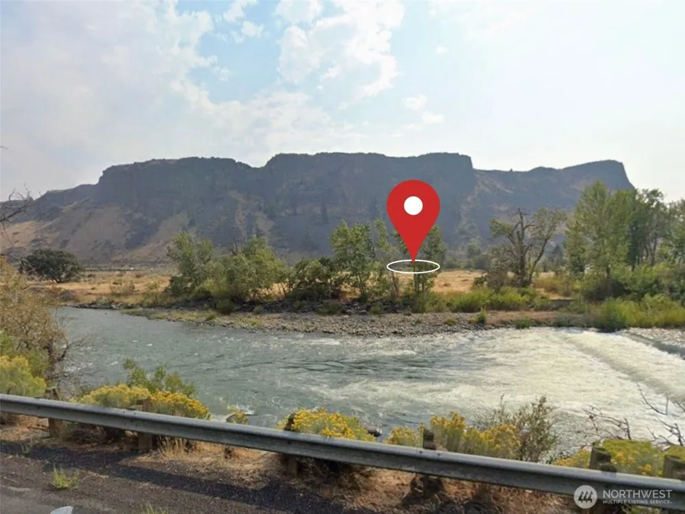 342 Lake Naches Road Naches, WA 98937