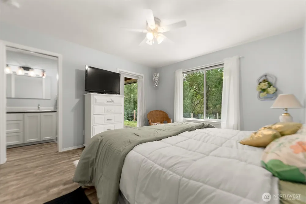 203 2nd St Riverside, WA 98849