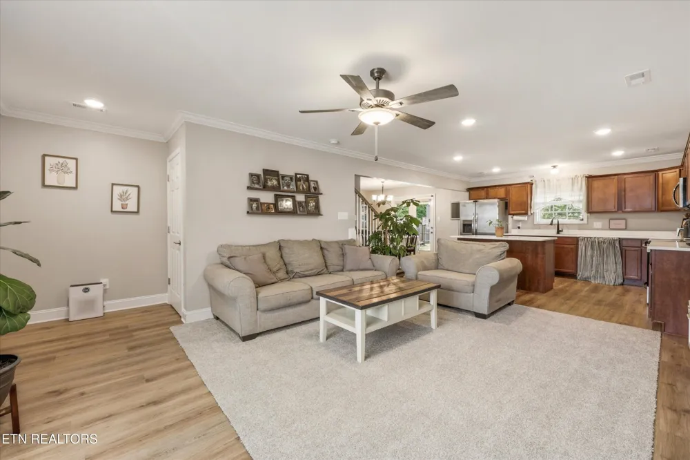 7621 Honey Oaks Rd Corryton, TN 37721
