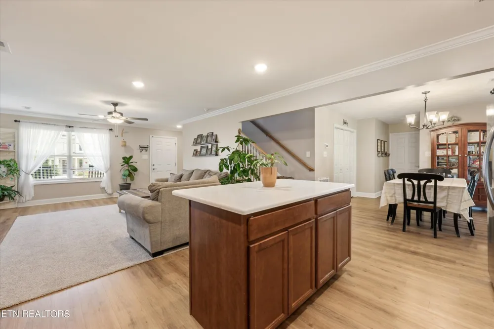 7621 Honey Oaks Rd Corryton, TN 37721