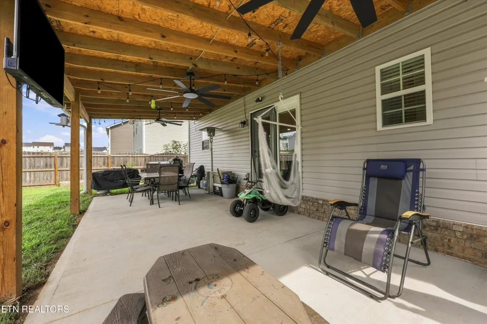 7621 Honey Oaks Rd Corryton, TN 37721