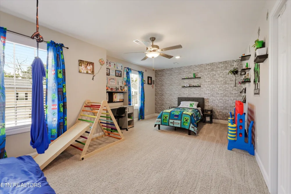 7621 Honey Oaks Rd Corryton, TN 37721