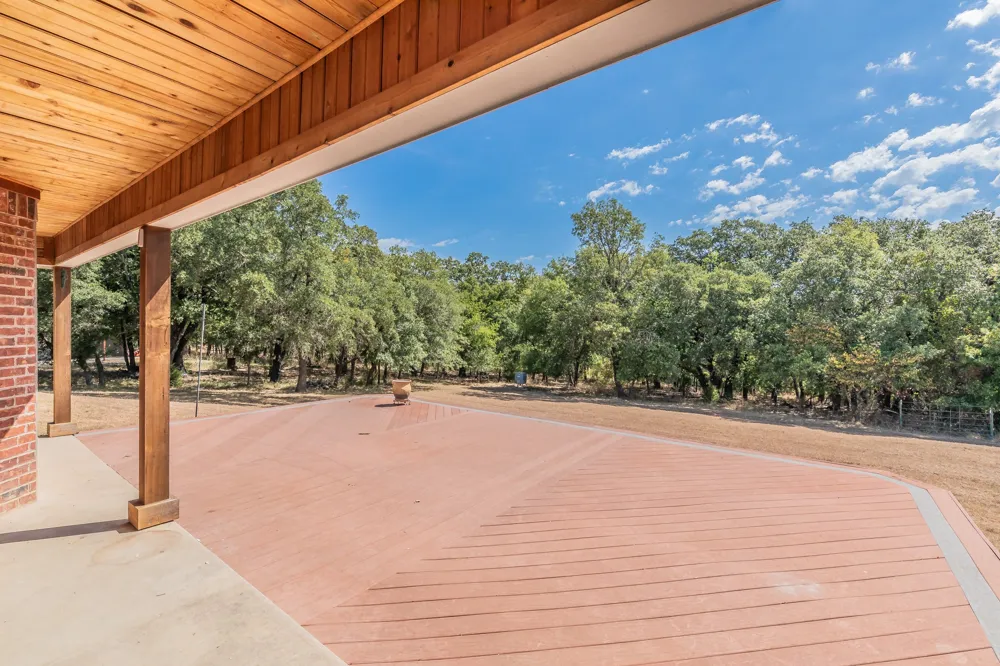 144 Love Trail Court Paradise, TX 76073