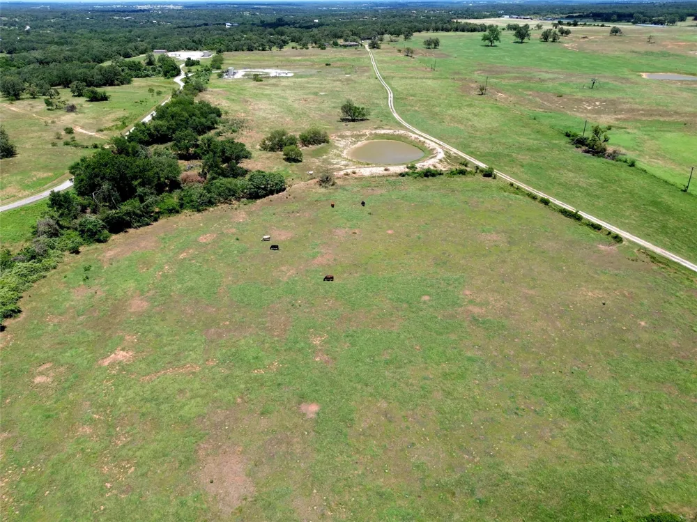2186 Gilliland Road Springtown, TX 76082