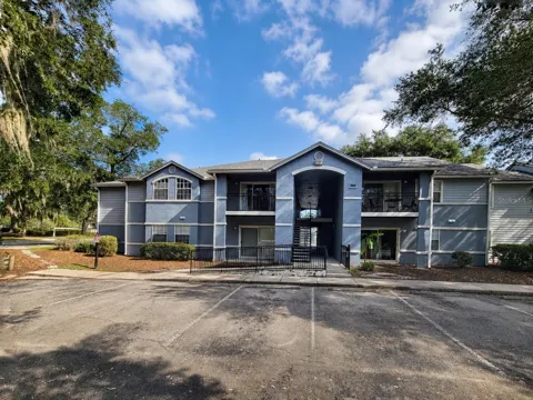 3705 SW 27TH STREET #921