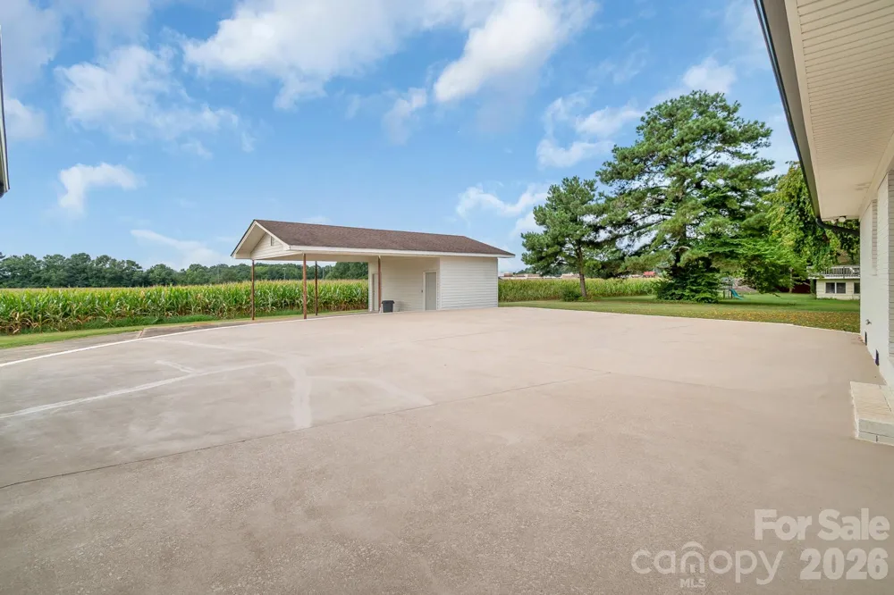 3115 Crow Road Monroe, NC 28112