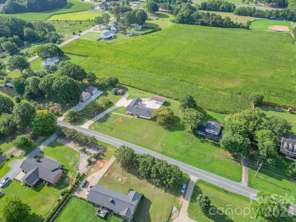 3115 Crow Road Monroe, NC 28112