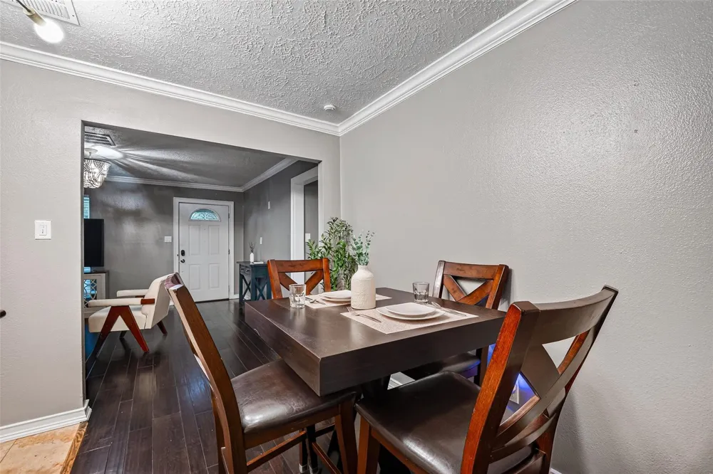6114 S Greenpark Drive Houston, TX 77072