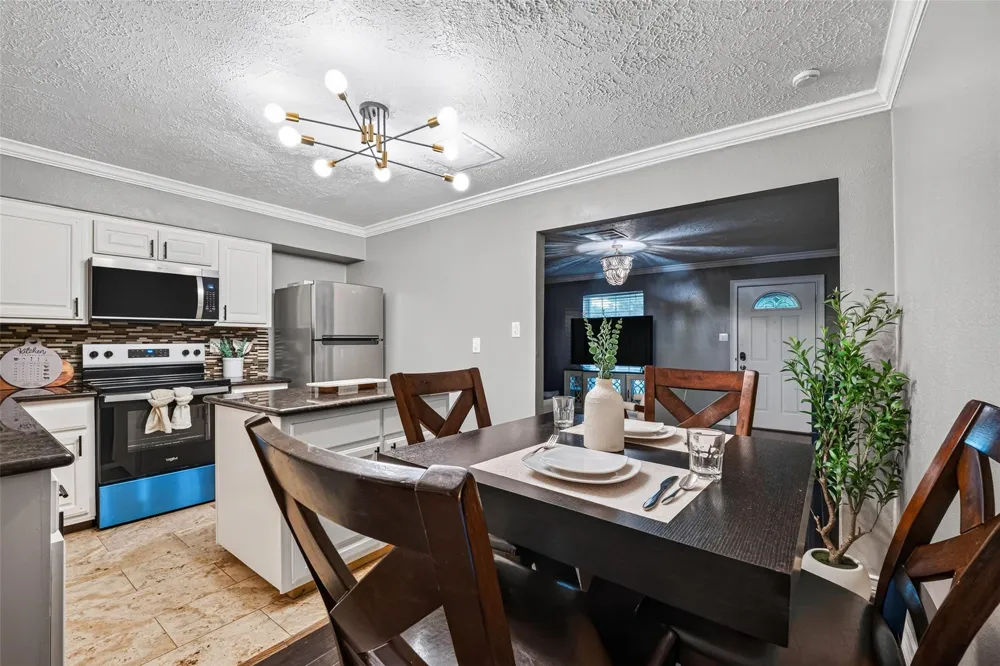 6114 S Greenpark Drive Houston, TX 77072