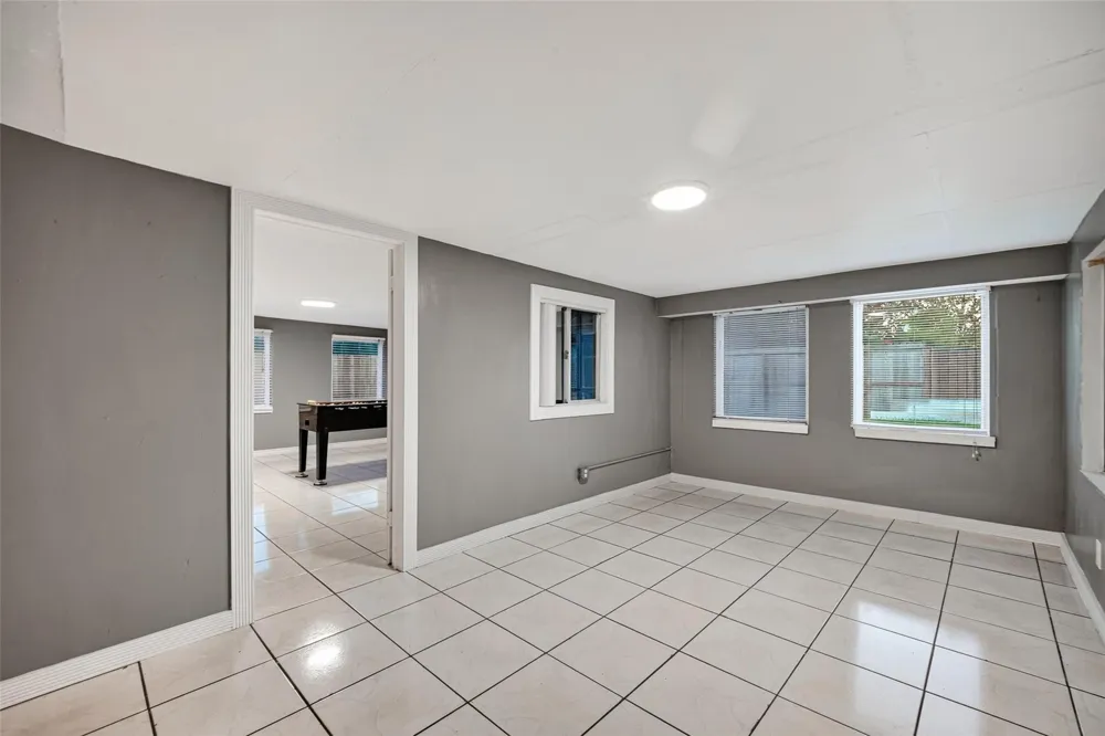 6114 S Greenpark Drive Houston, TX 77072