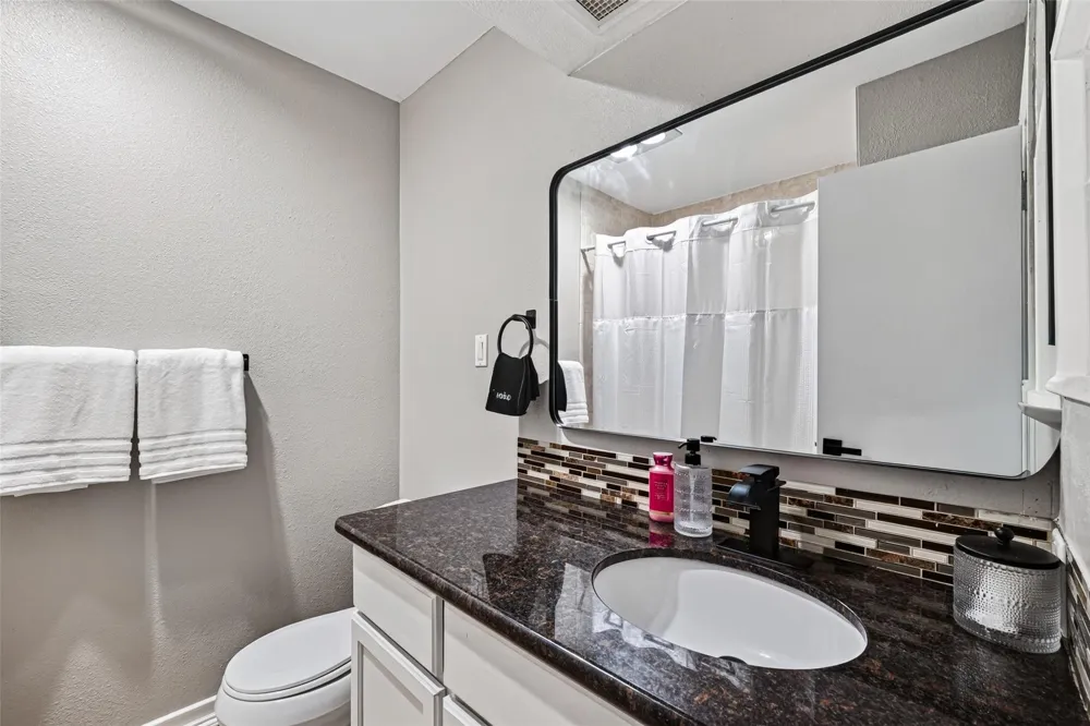 6114 S Greenpark Drive Houston, TX 77072