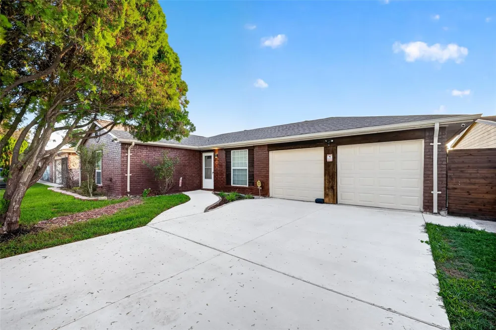 6114 S Greenpark Drive Houston, TX 77072