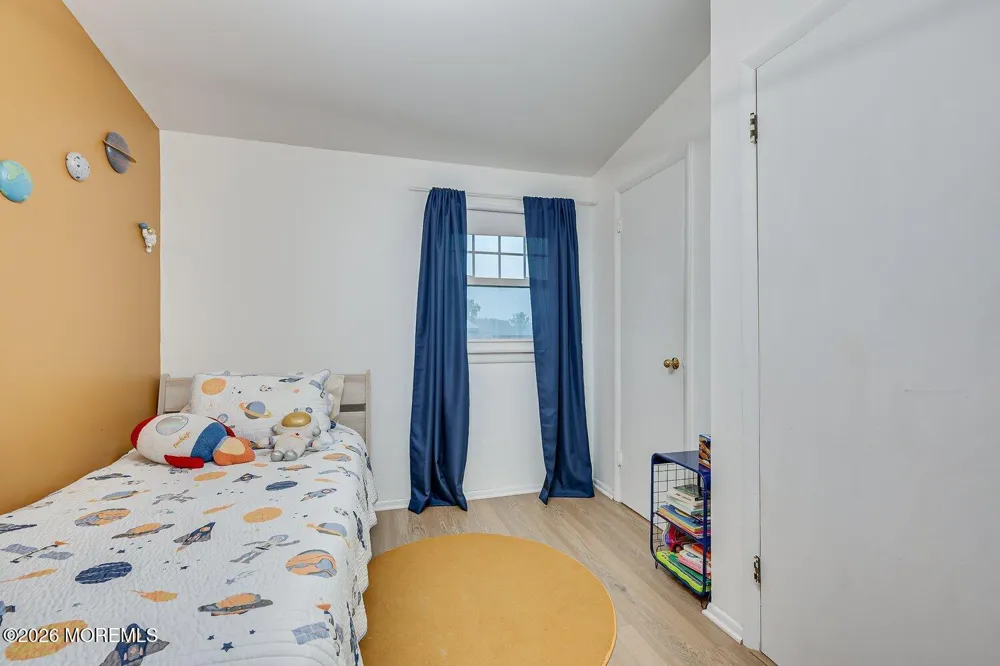 4 Bucknell Drive Hazlet, NJ 07730