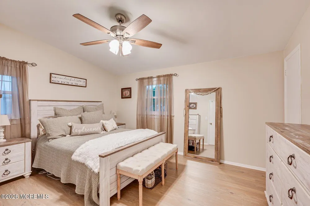 4 Bucknell Drive Hazlet, NJ 07730